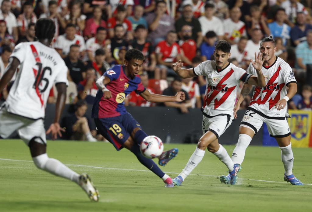 RAYO - BARCELONA Partido de Liga.