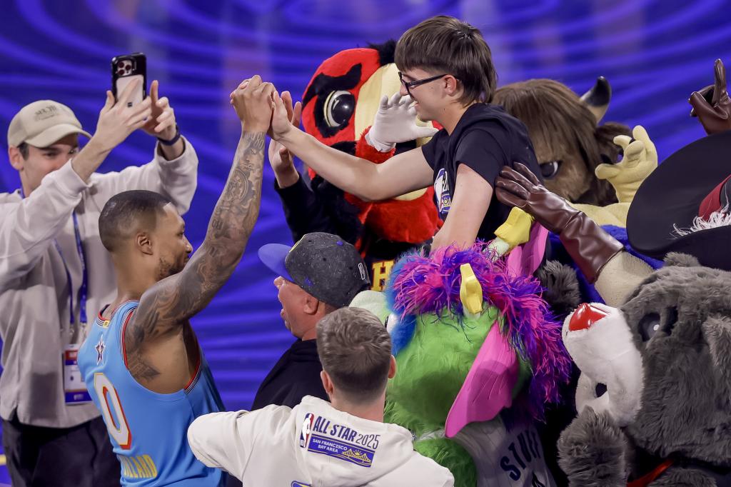 Damian Lillard asumió su derrota y felicitó al chaval que le ganó.