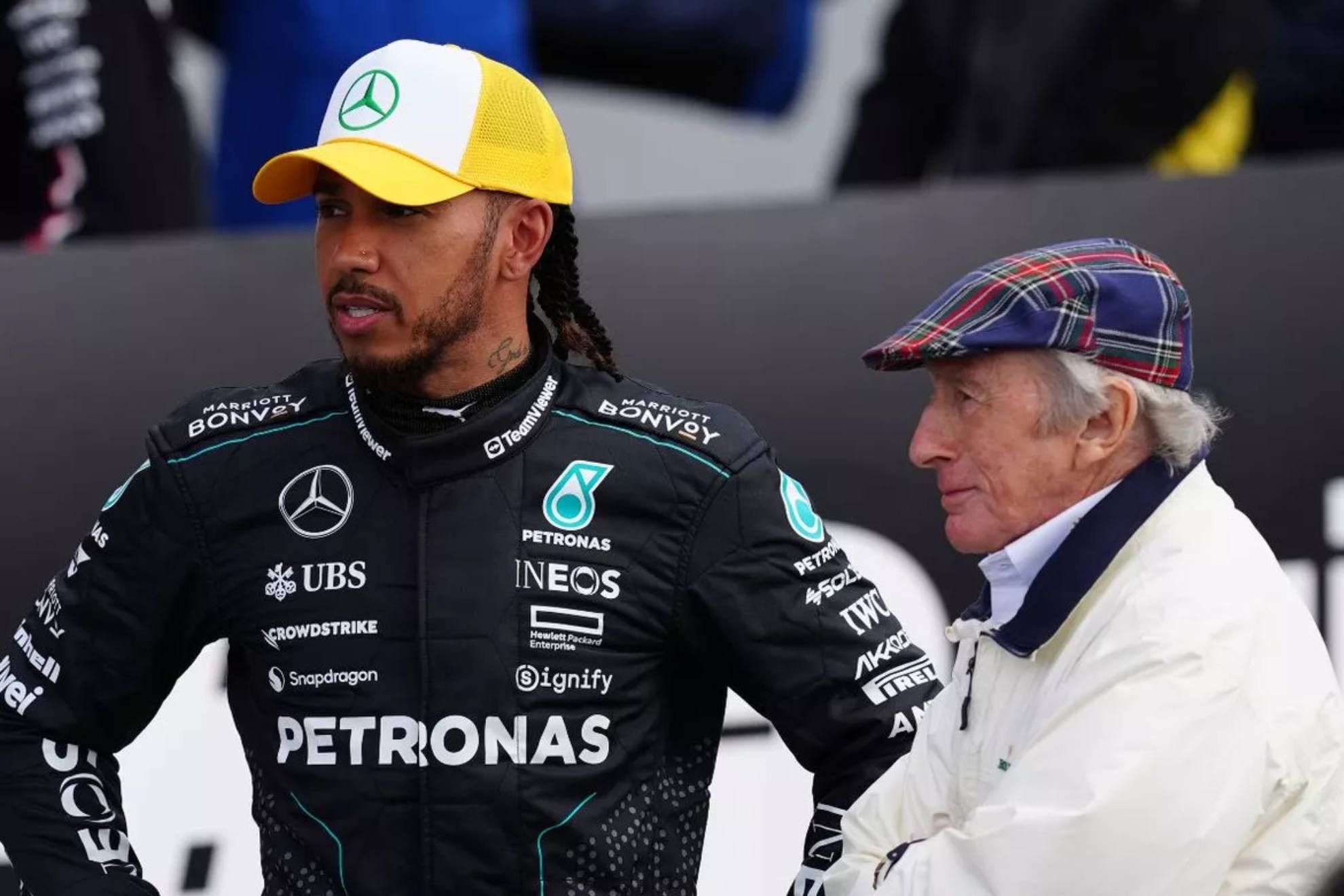 Lewis Hamilton junto a Jackie Stewart.