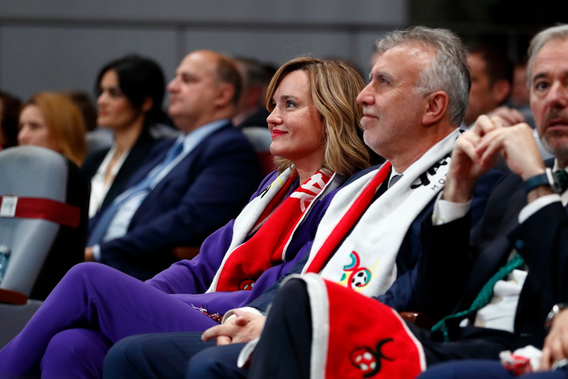 Los ministros Pilar Alegría y Ángel Víctor Torres.