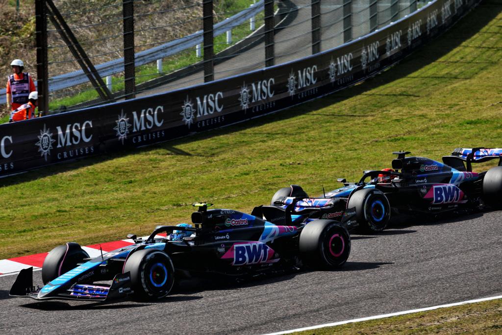 Esteban Ocon y Pierre Gasly, en Japón. Firma: Alpine F1