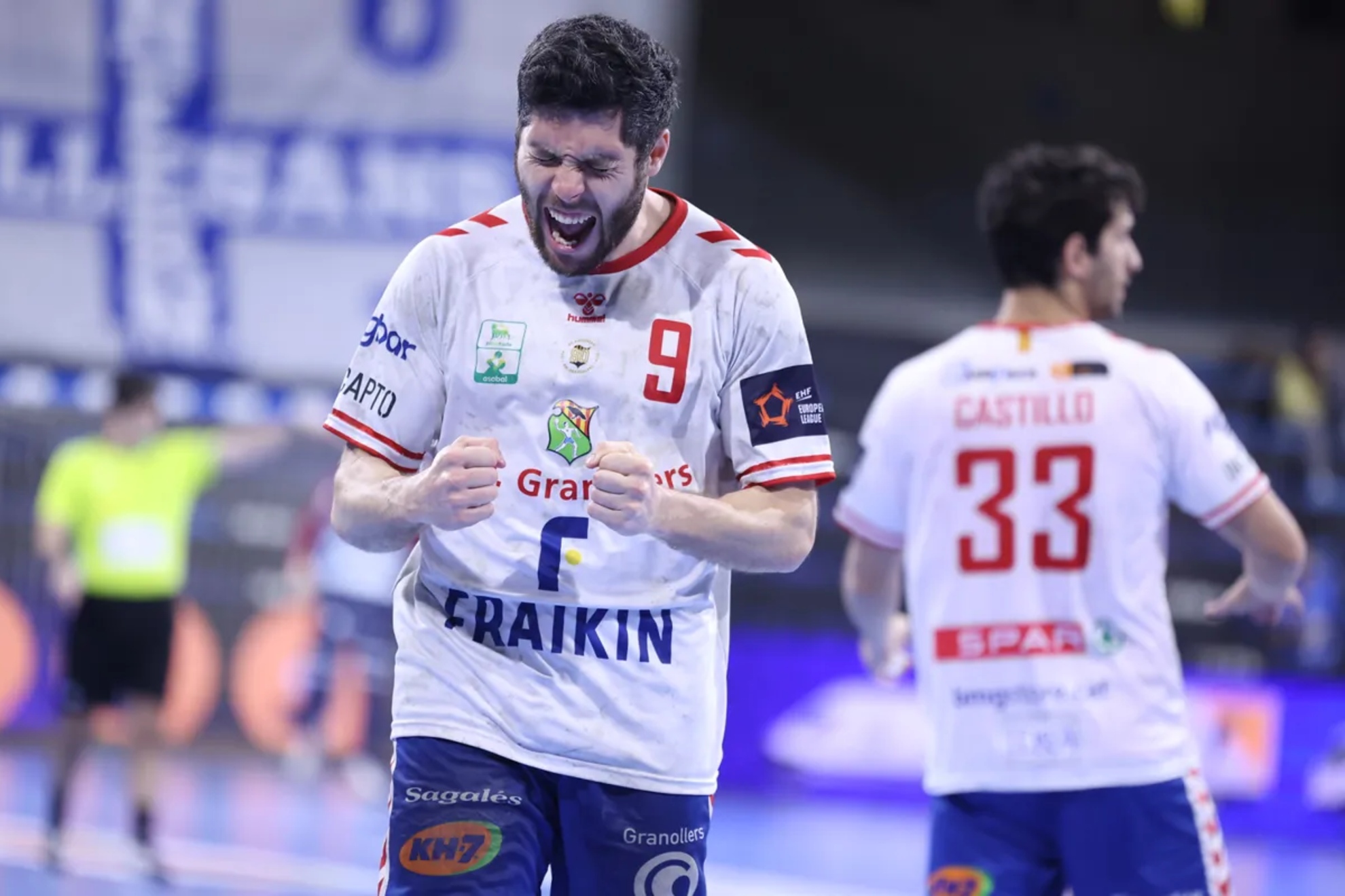 El extremo del Granollers Deumal celebra un gol.