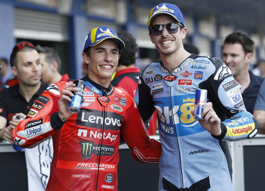 Marc y Álex Márquez, en Buriram.