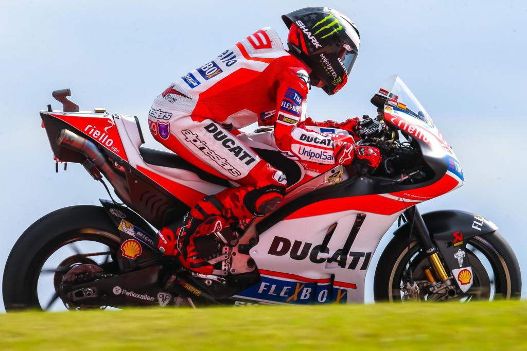 Jorge Lorenzo, con Ducati en 2017.