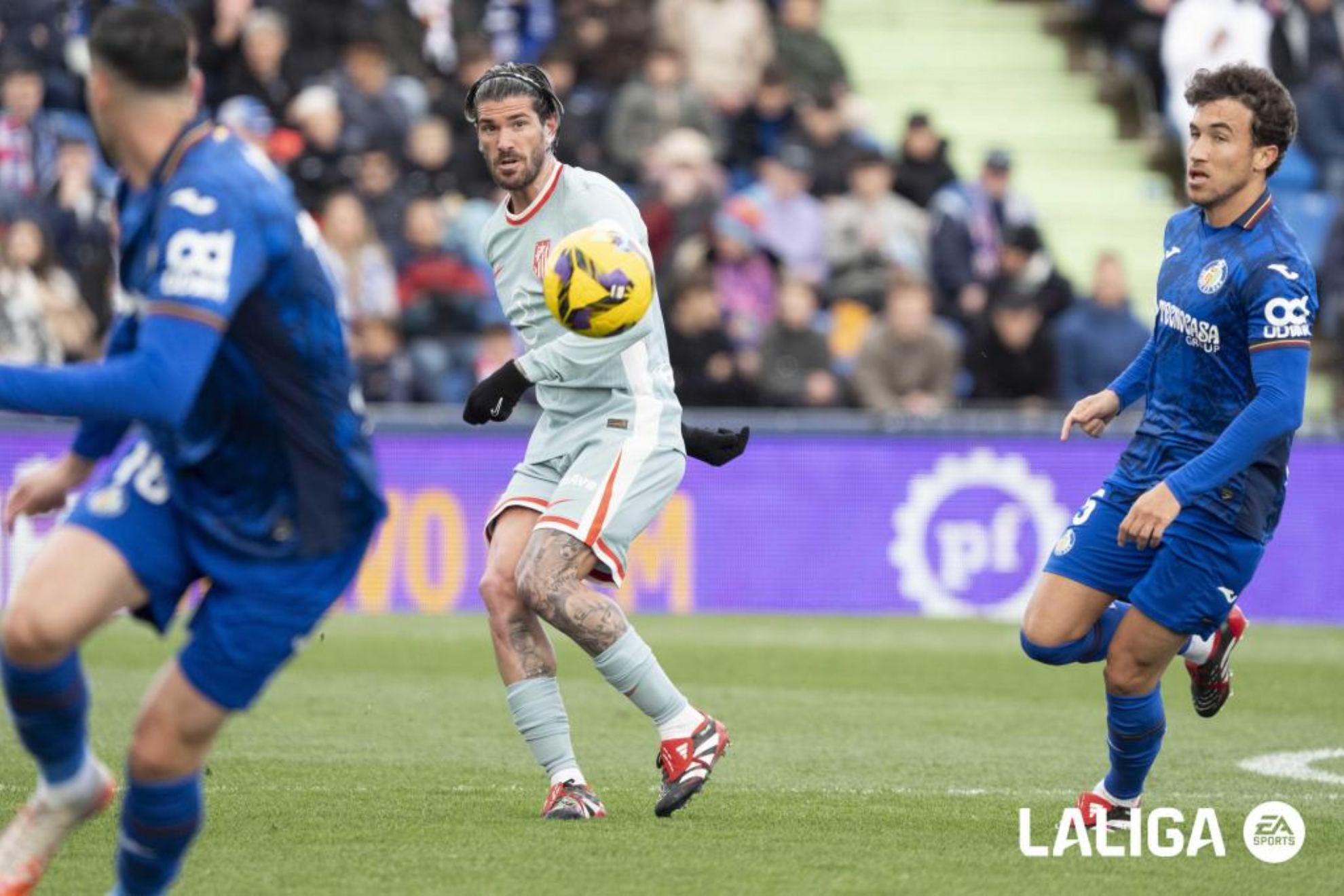 De Paul y Lenglet tienen opciones de llegar al derbi | Marca