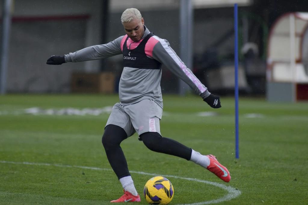 RDT entrenándose en la Ciudad Deportiva del Rayo