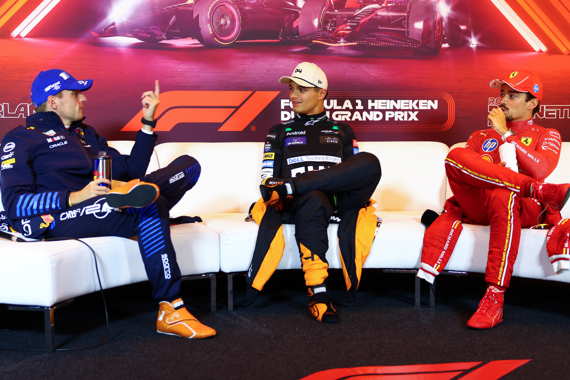 Verstappen, Norris y Leclerc, en una rueda de prensa de 2024.