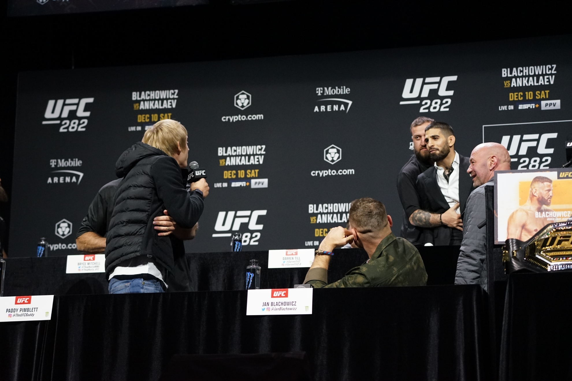 El encontronazo entre Pimblett y Topuria en UFC Londres, en 2022.