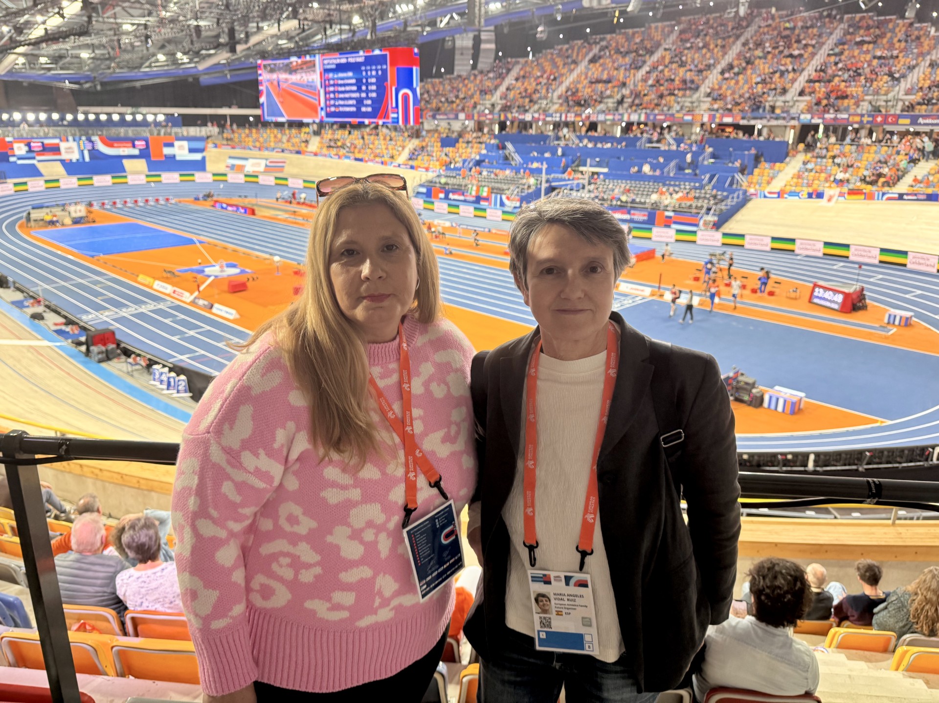 María José Orugo y Mría Ángeles Vidal en Apeldoorn.