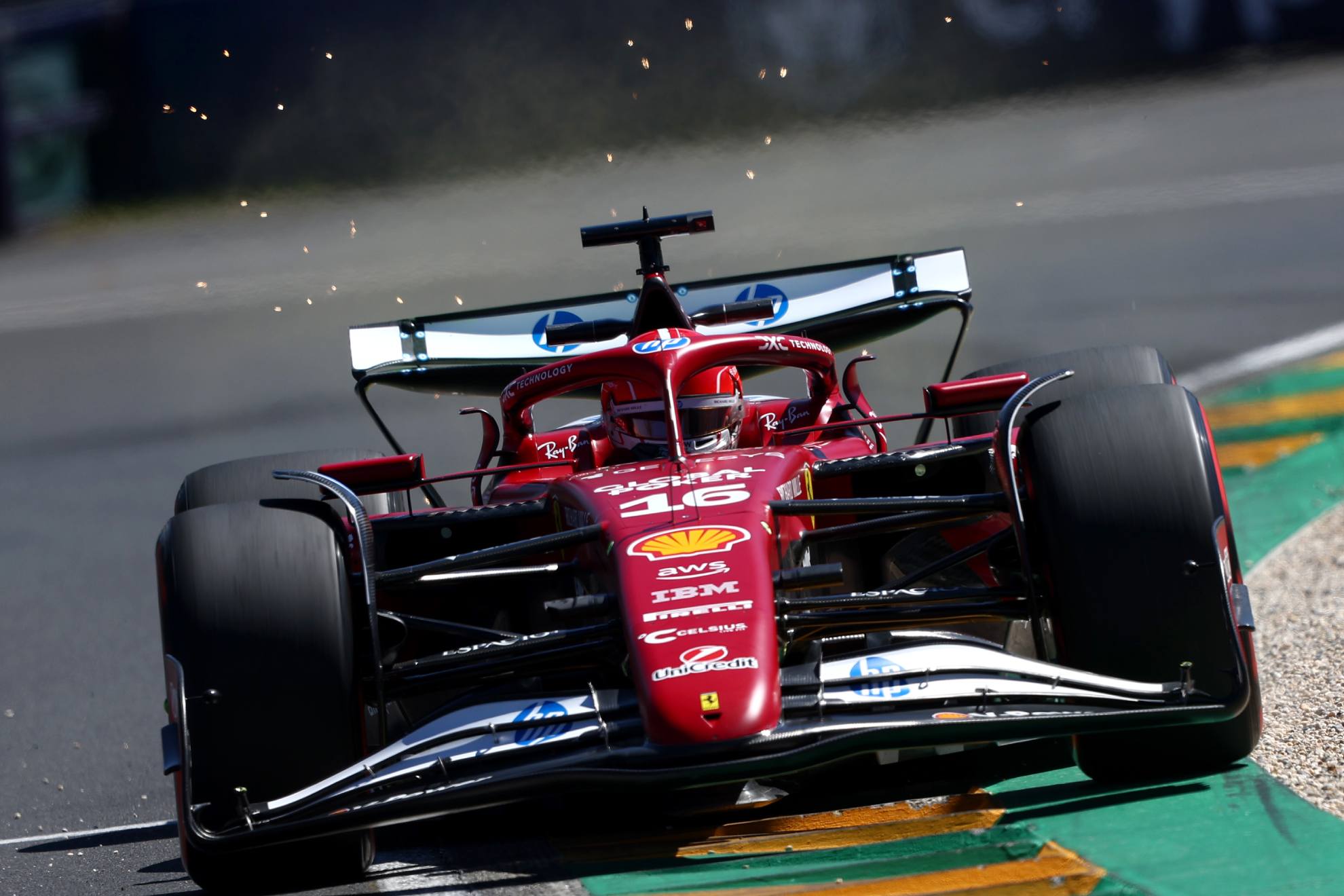 Charles Leclerc, volendo en los Libres 2 del GP de Australia 2025.