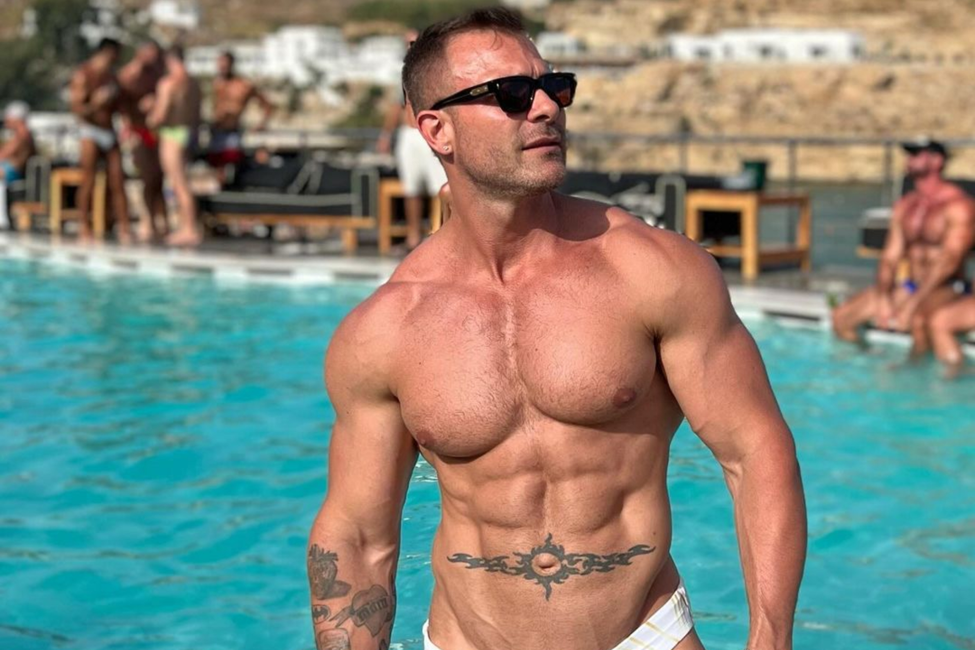 Detenido el actor de cine para adultos Austin Wolf por recibir y