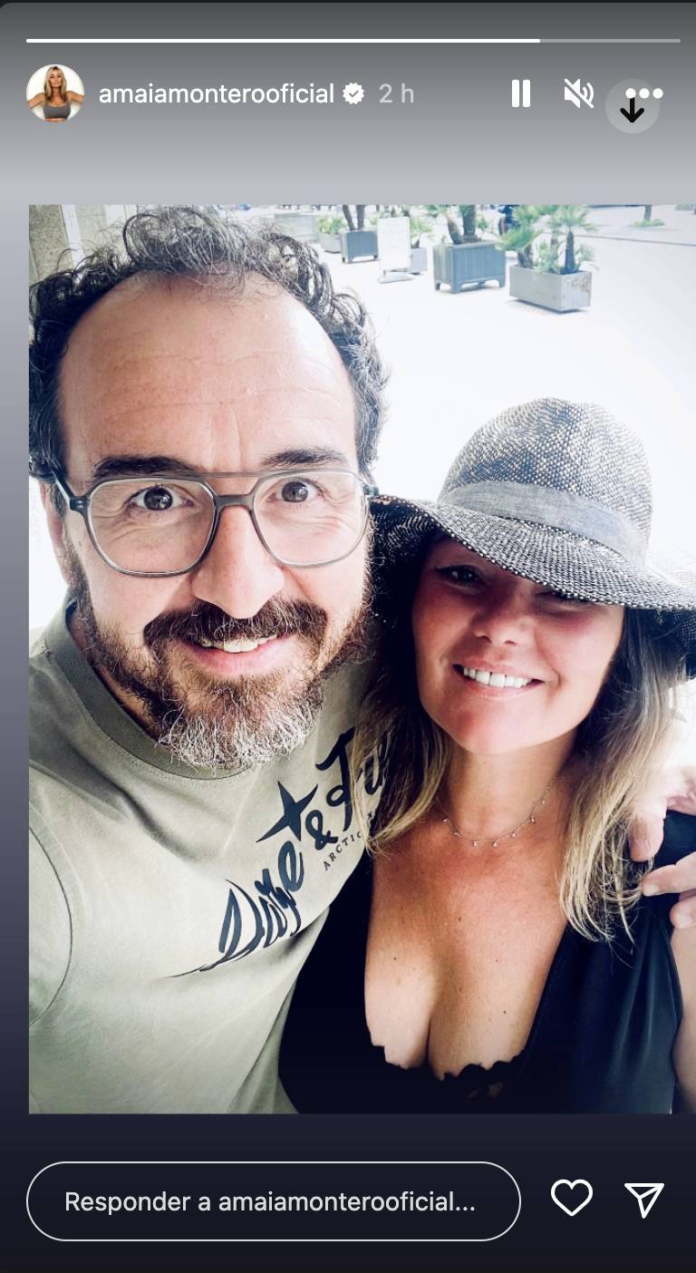 Amaia Montero reaparece sonriente en su reencuentro con otro miembro de La  Oreja de Van Gogh