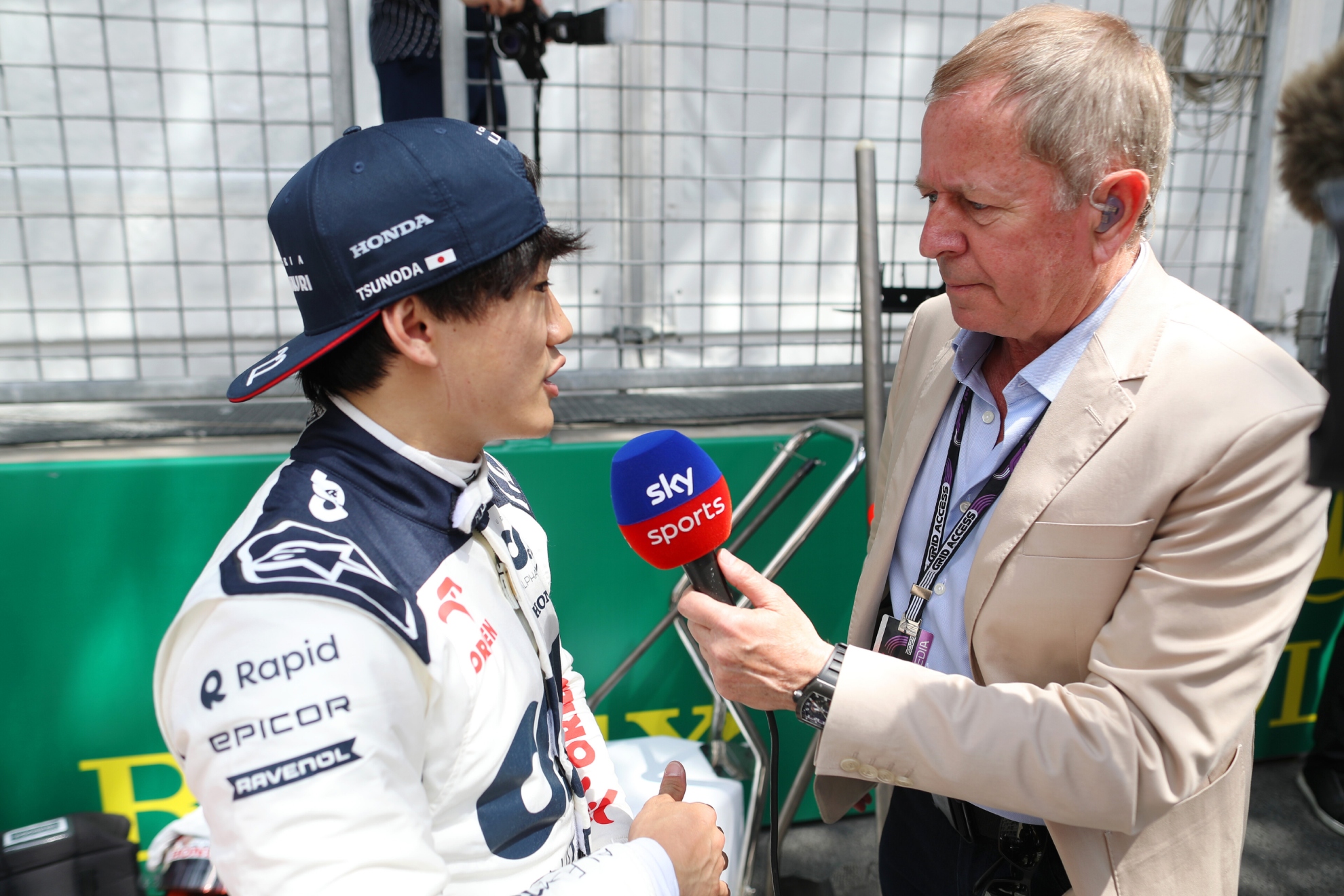 Brundle no entiende el "lío" de Red Bull con los pilotos.