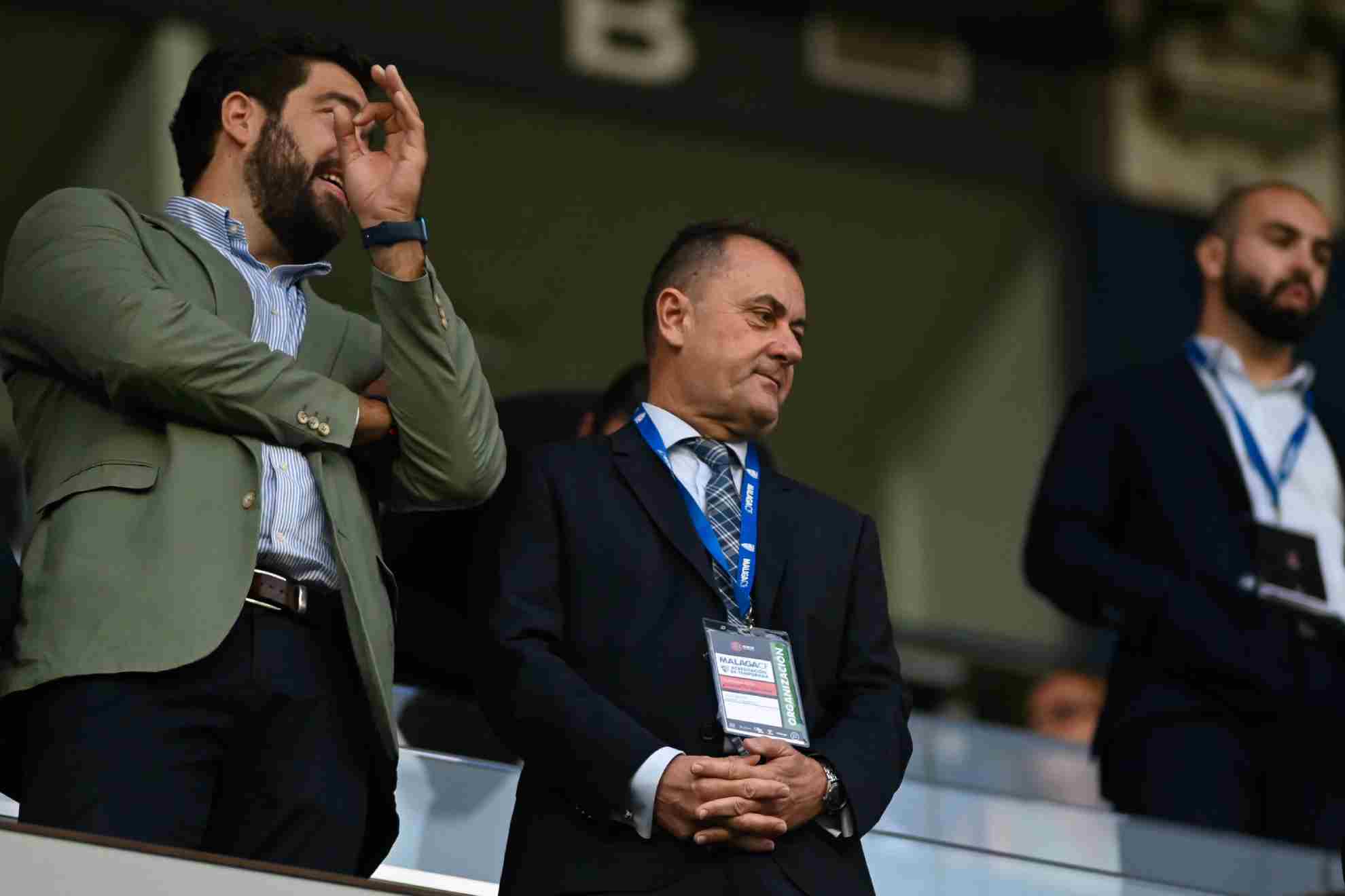 José María Muñoz afirma que no conoce ninguna oferta por el Málaga