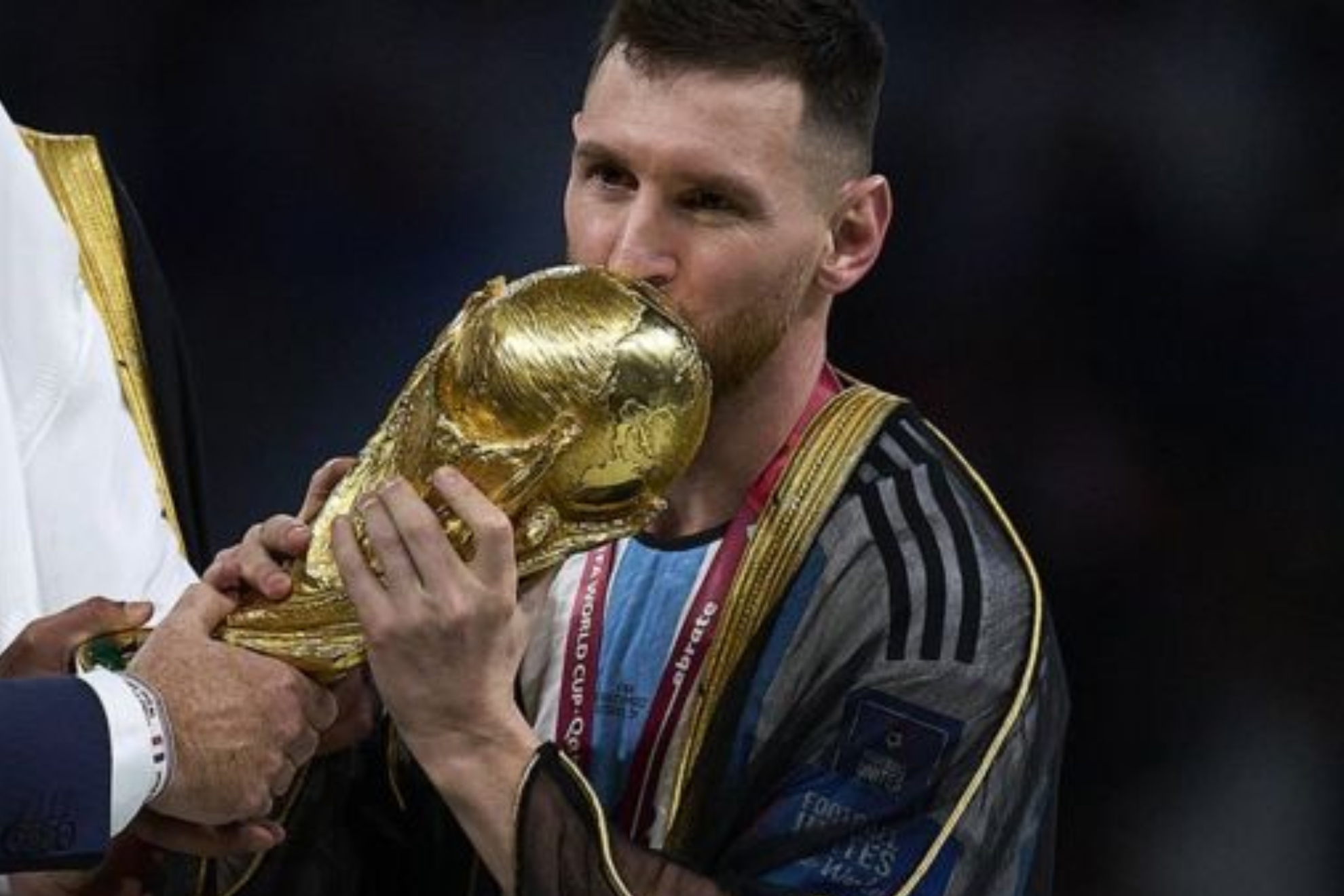 La increíble cantidad de dinero que costaba la túnica de Messi en el mundial y la cifra que ofrecieron por ella