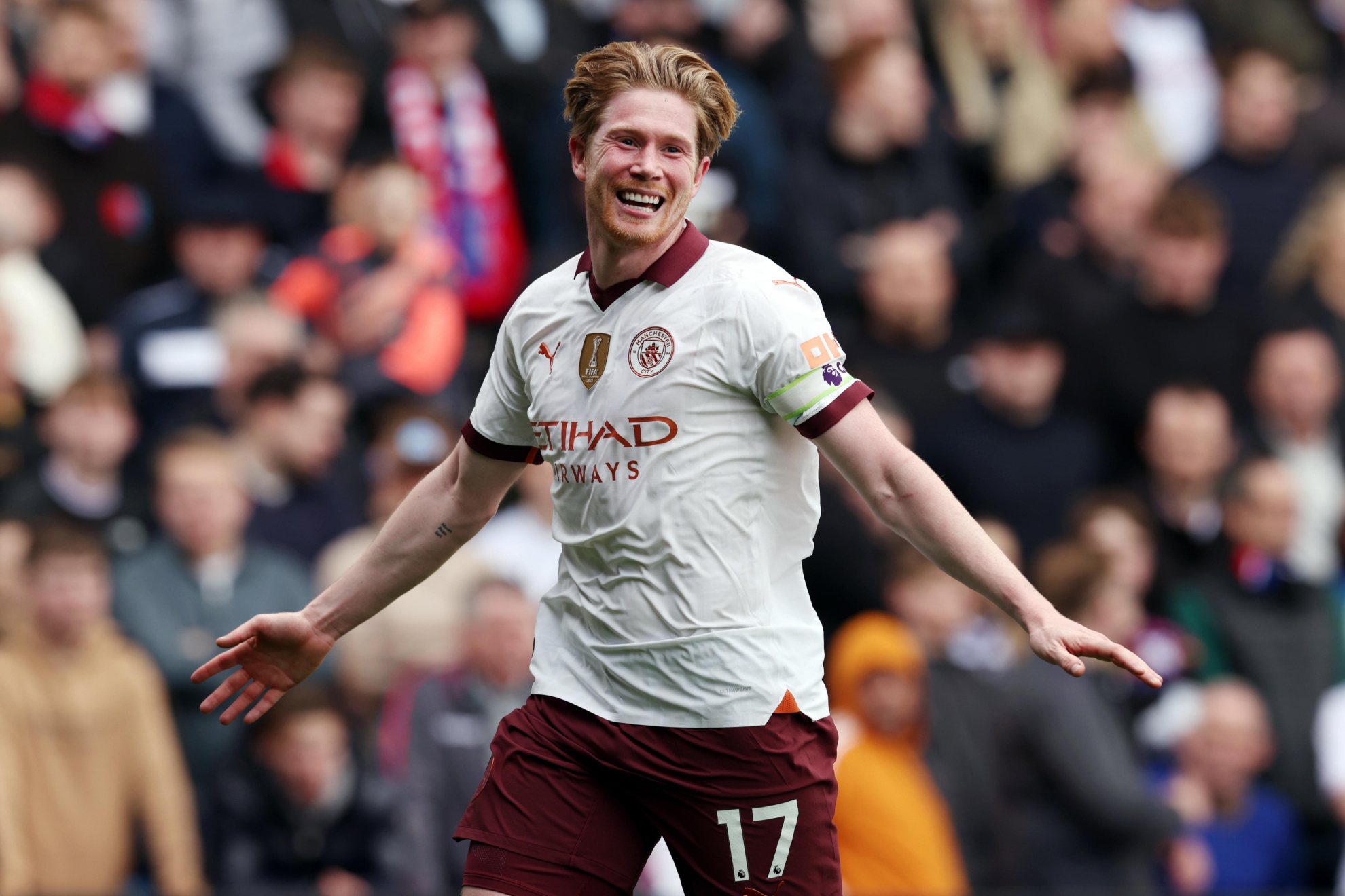 Kevin de Bruyne celebrates a goal with Manchester City.
