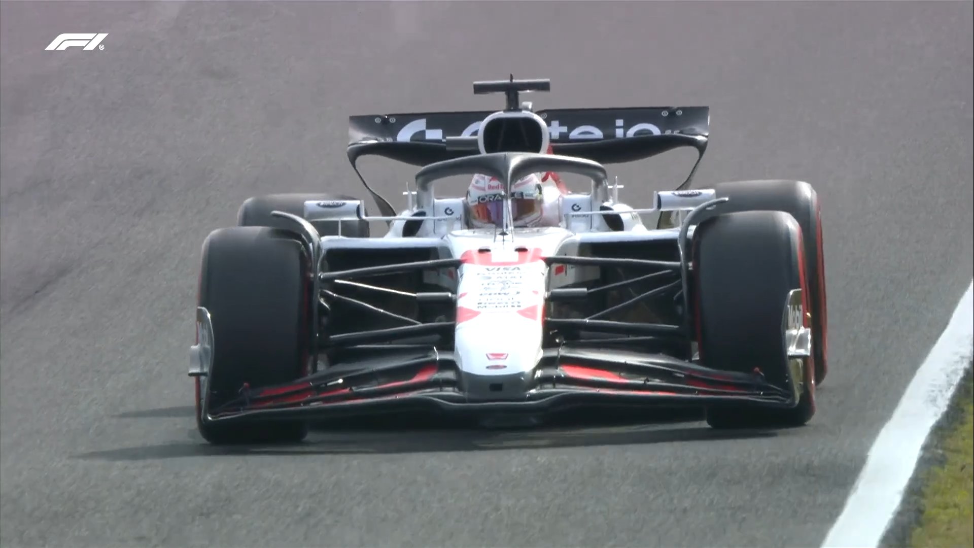 Verstappen, pole en el GP de Japón 2025.
