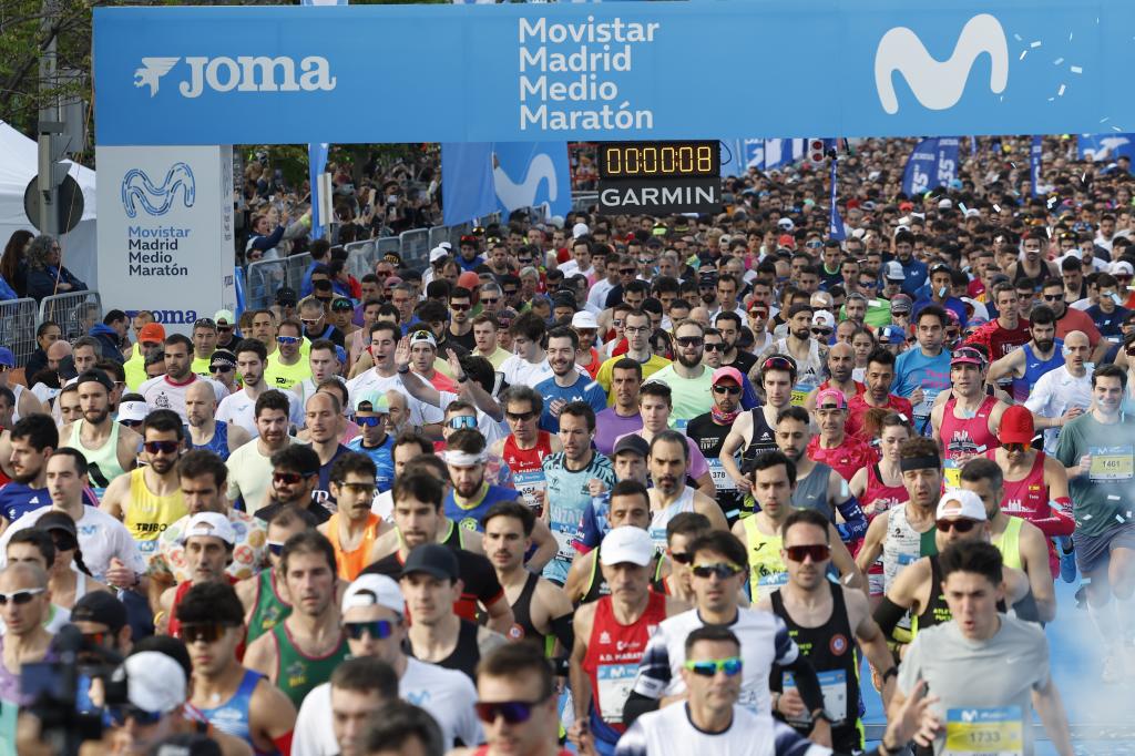 Los corredores toman la salida en Madrid