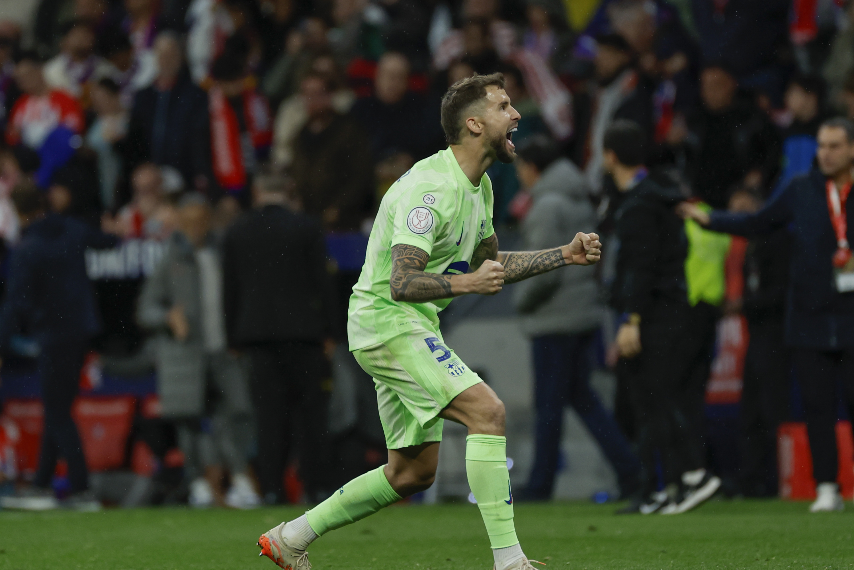Íñigo Martínez, en el partido del pasado miércoles en el Metropolitano.