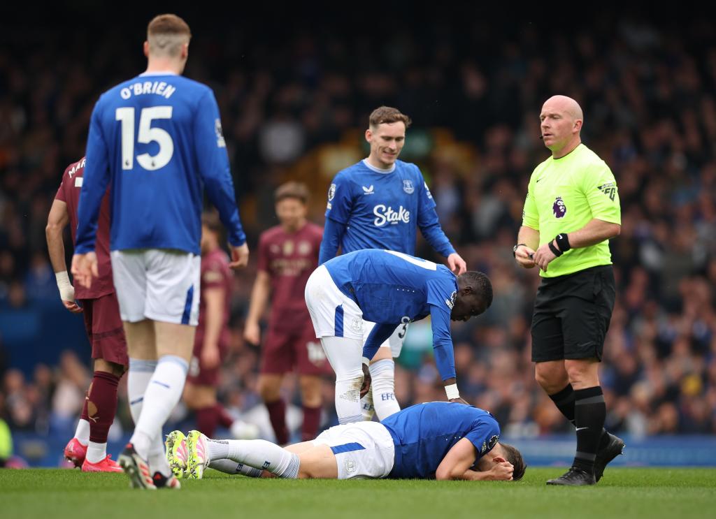 James Tarkowski suffers a serious injury.