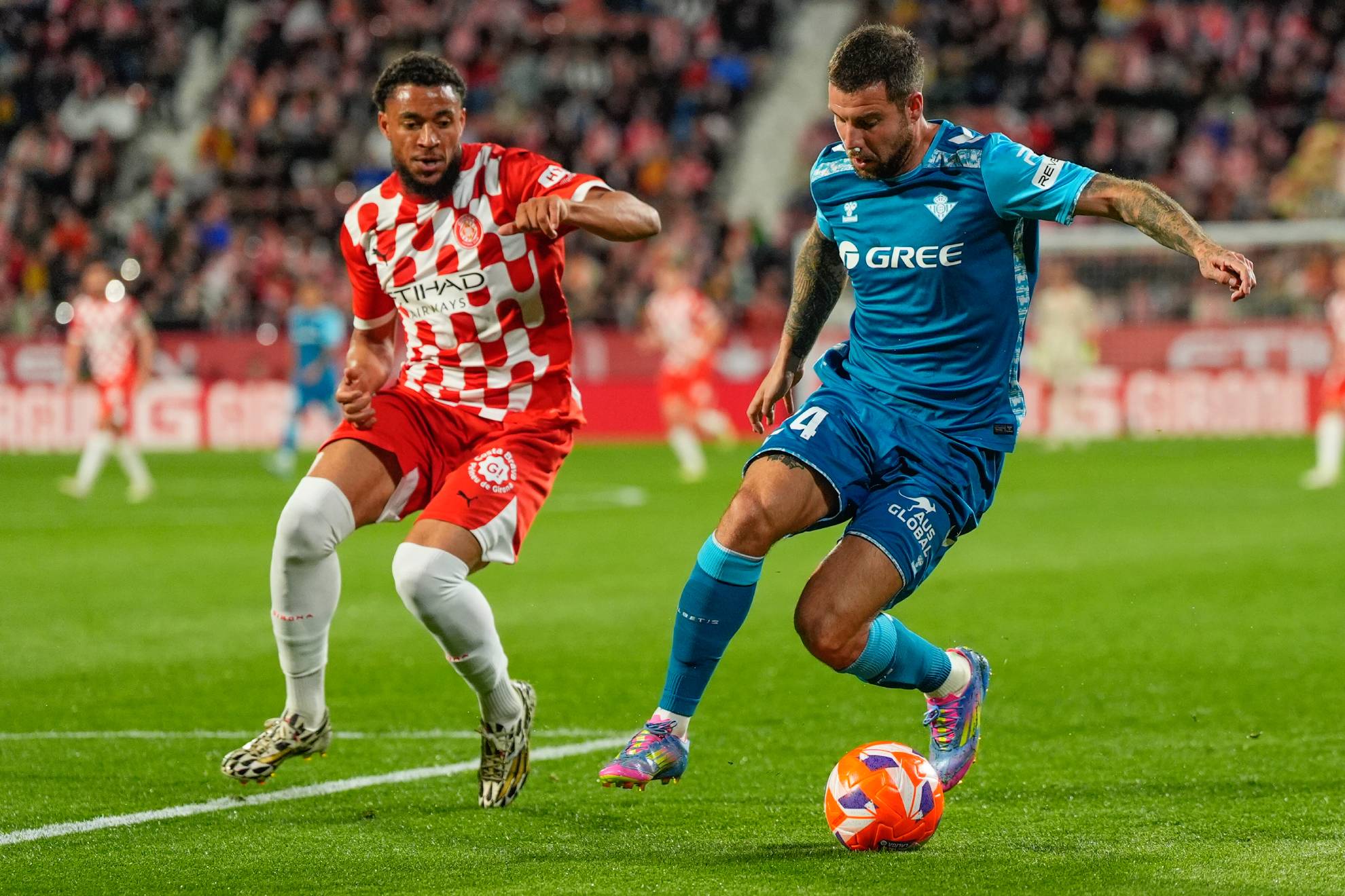 Lance del partido entre Girona y Betis