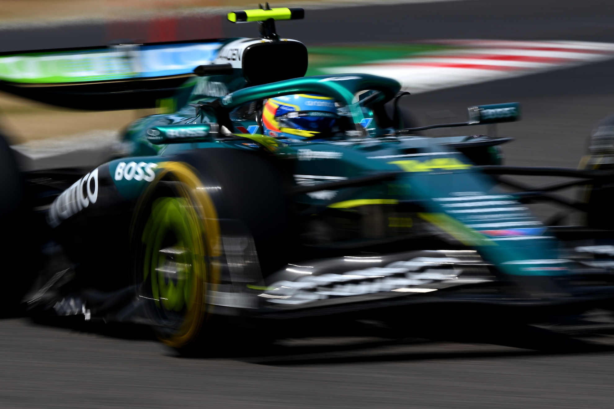 Alonso fue undécimo en Jeddah, rozando sus primeros puntos.