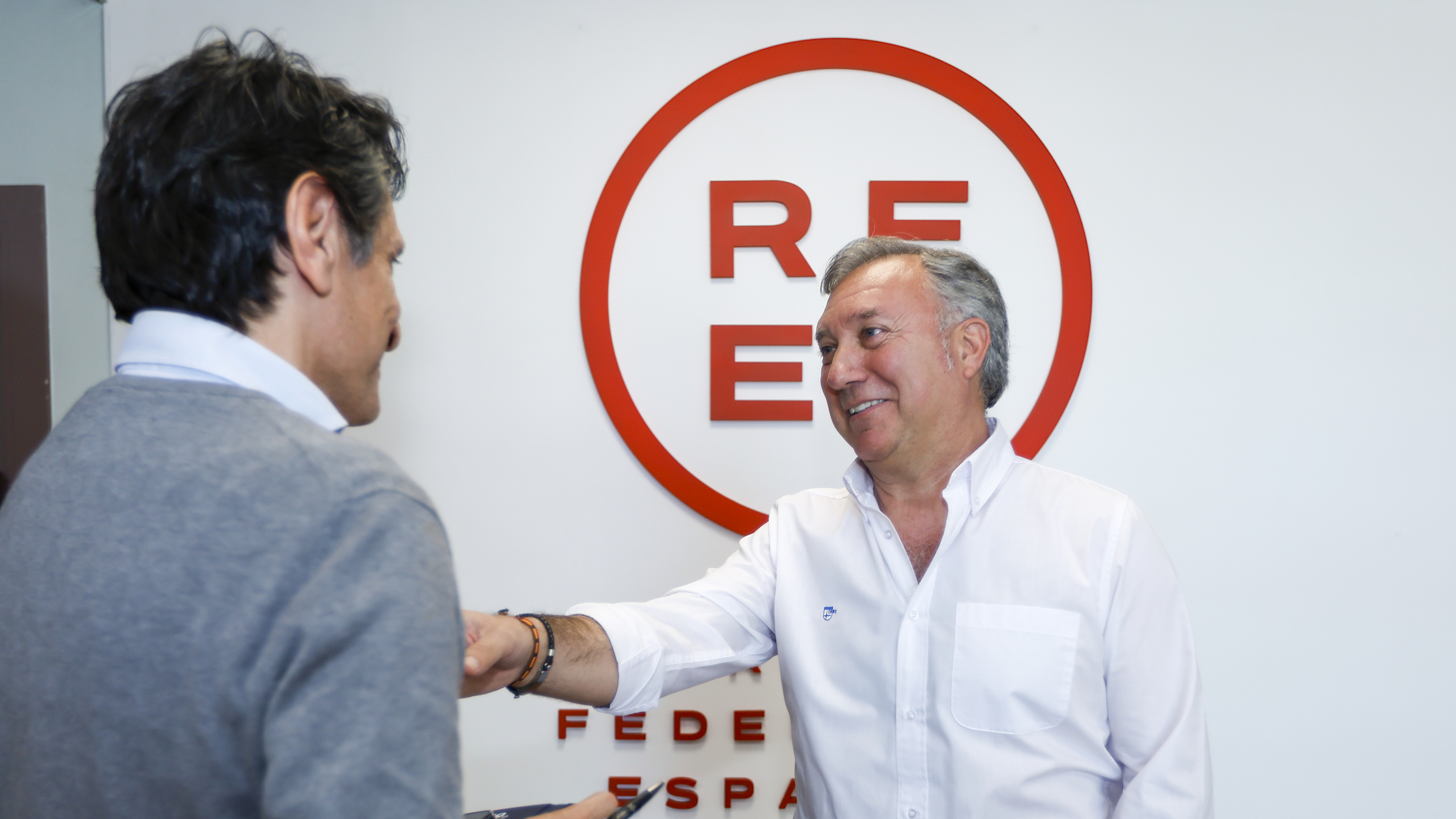 Medina Cantalejo y José Félix Díaz durante la entrevista
