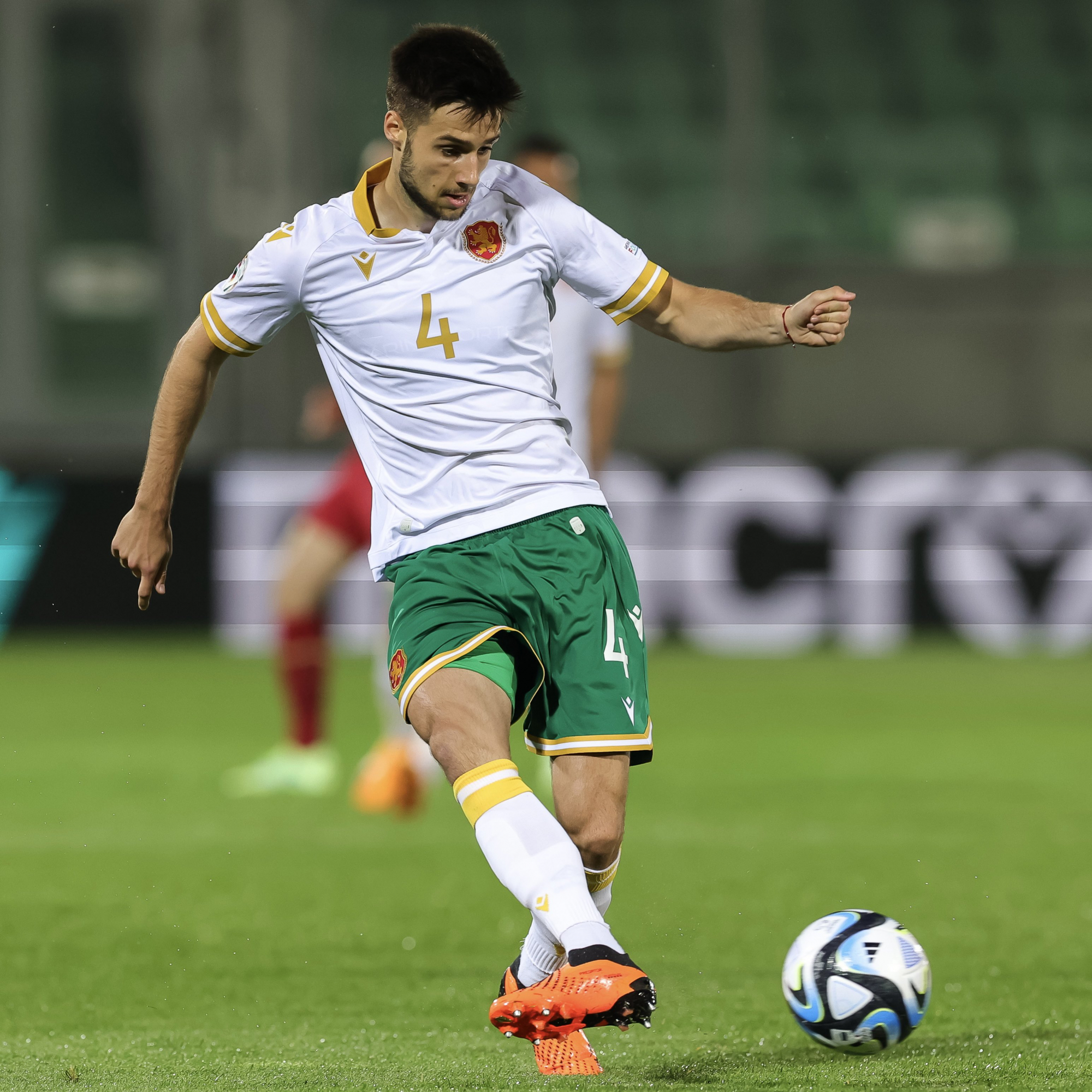 ILIA Gruev, Con Bulgaria.
