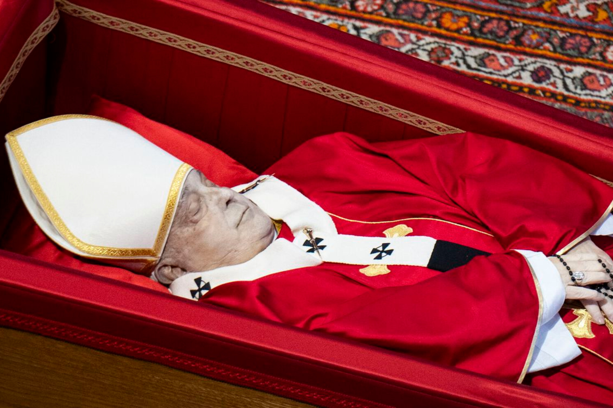La peur des prophéties de Baba Vanga et Nostradamus après la mort du pape François