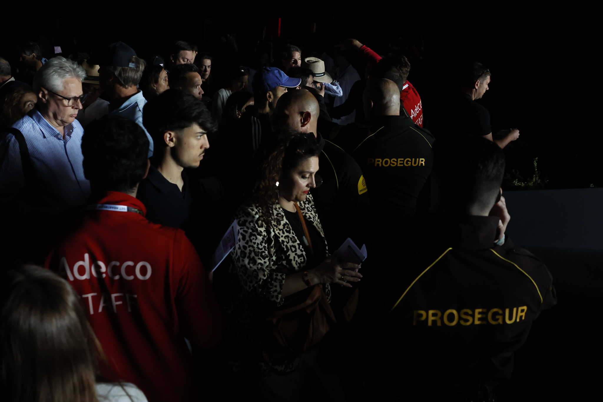 Apagón en España hoy: última hora del corte eléctrico y causas de la caída a nivel mundial en vivo | Países afectados