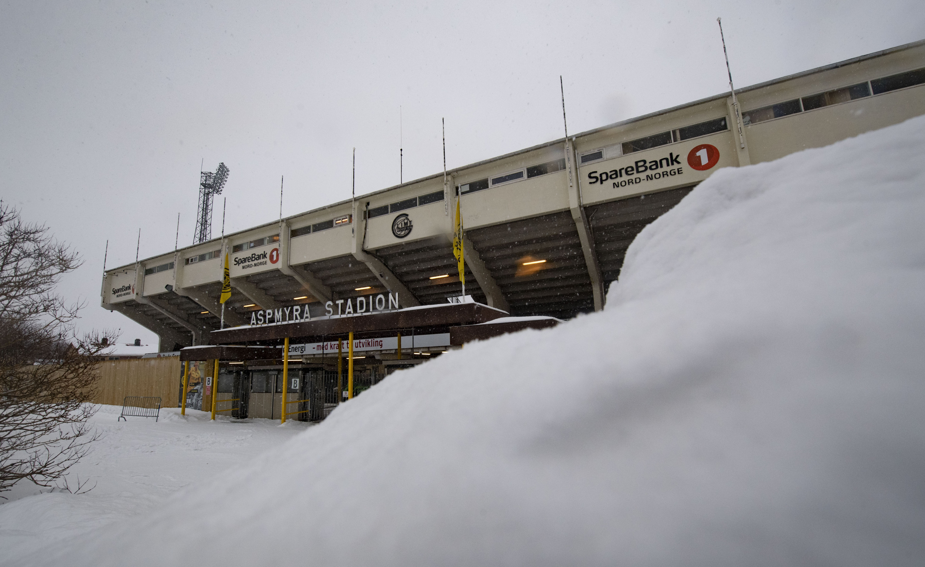 The exteriors of the Aspmyra Stadion taken by the snow.