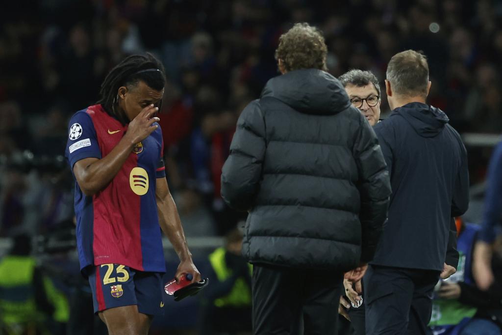 Koundé, en el momento de ser sustituido.