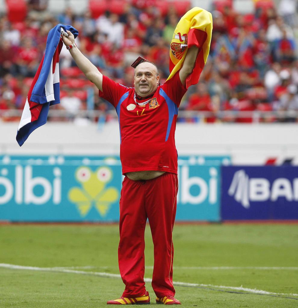 Manolo 'el del bombo', icono de la afición de La Roja: 10 Mundiales y 8 Eurocopas