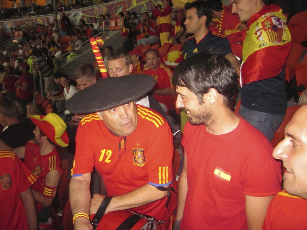 Manolo 'el del bombo', icono de la afición de La Roja: 10 Mundiales y 8 Eurocopas
