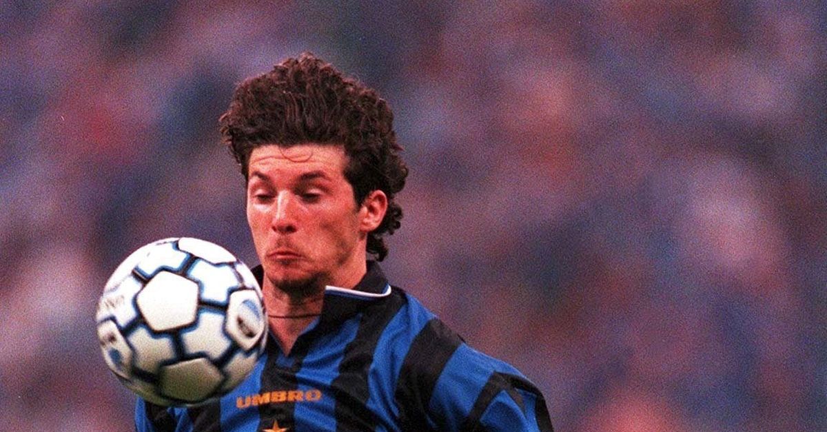 Roberto Carlos in action for Real Madrid