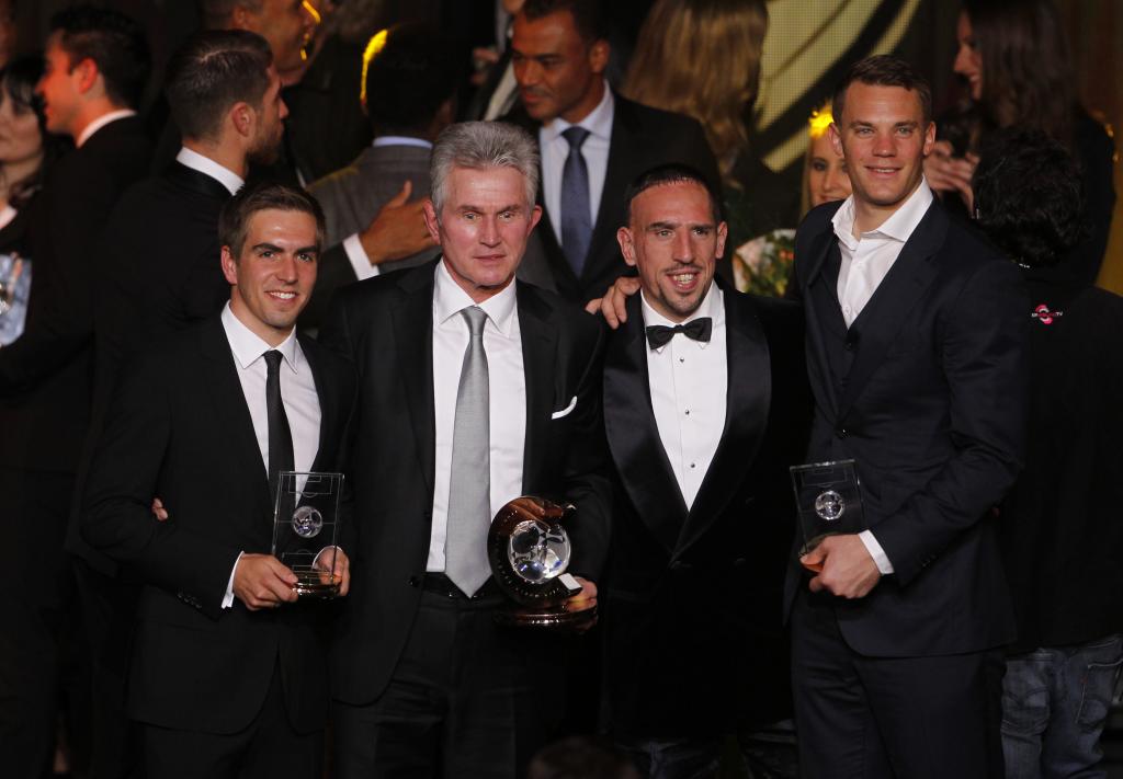 Lahm, Heynckes, Ribéry and Neuer during the 2013 Golden Ball gala.