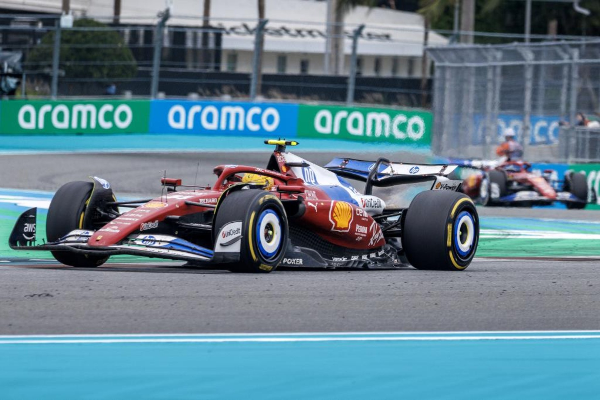 Hamilton, por delante de Leclerc en Miami.