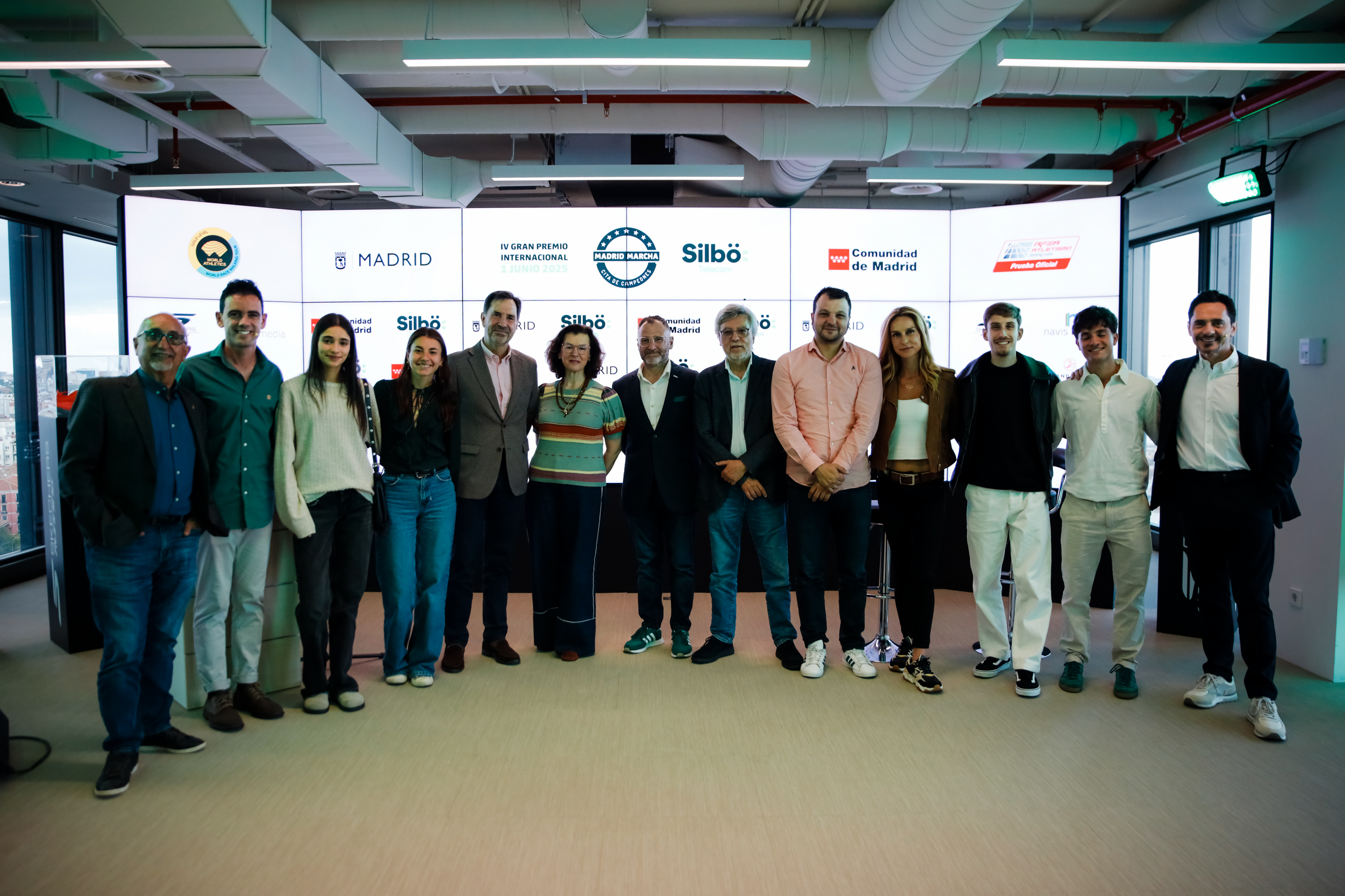 Foto de familia en la presentación del GP Madrid marcha