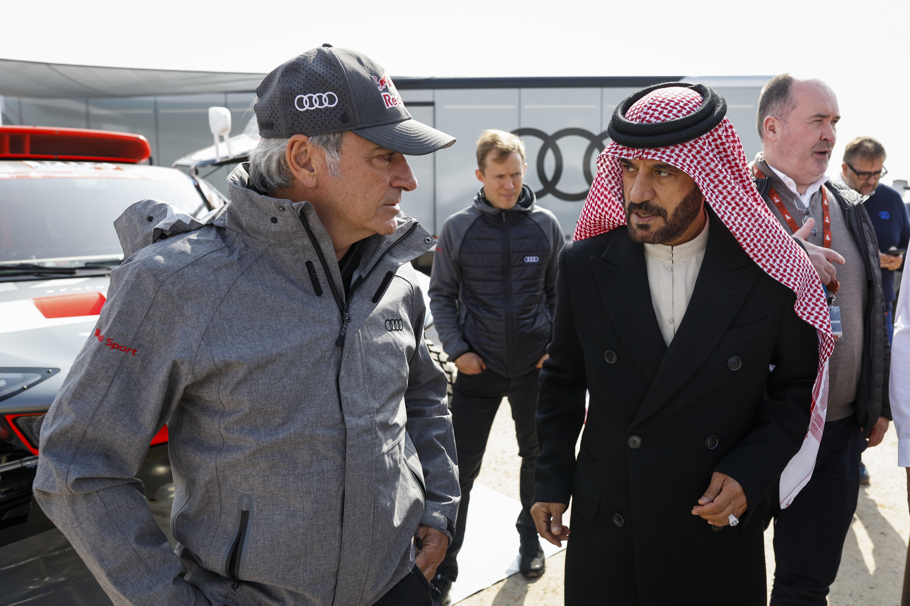 Carlos Sainz y Ben Sulayem podrían enfrentarse por la presidencia de la FIA