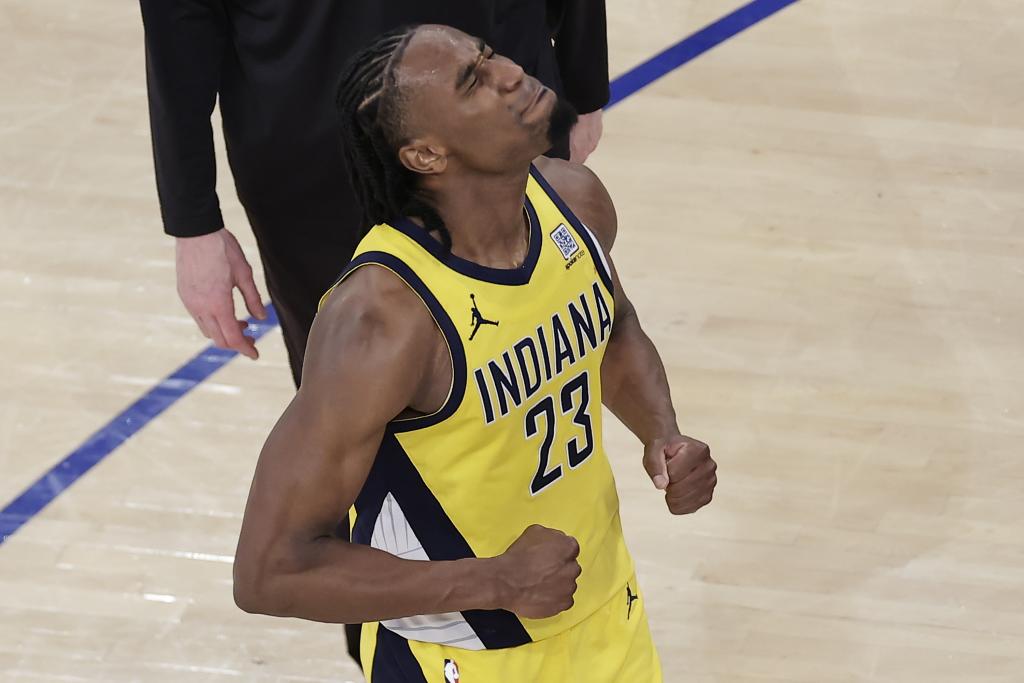 Aaron Nesmith, hero of the Pacers comeback, euphoric at the end of the game.