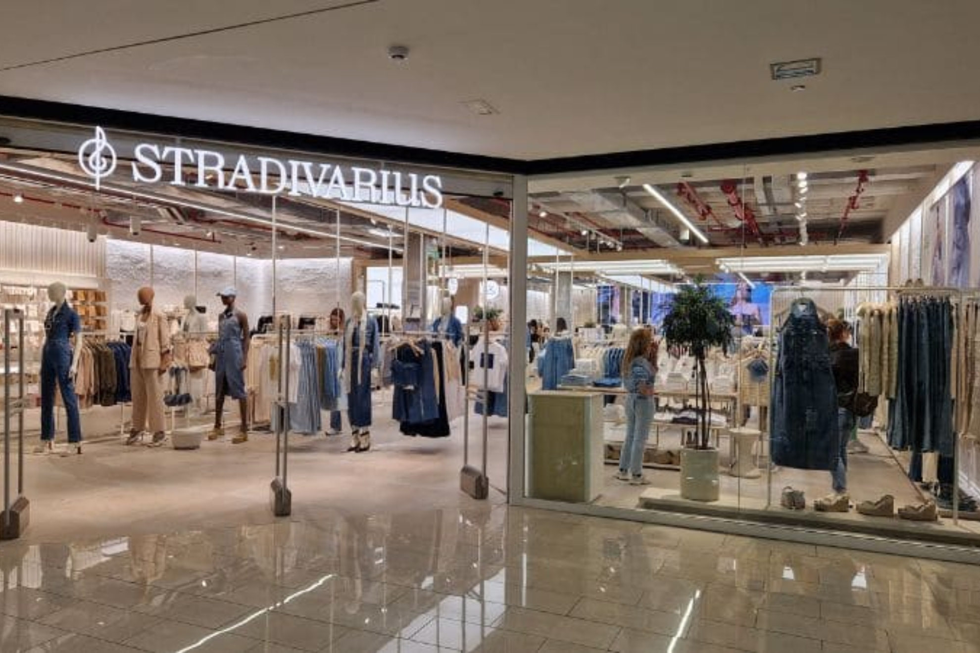 Adiós a uno de los buques insignia de una de las grandes marcas de ropa: la firma cierra una de sus tiendas más emblemáticas