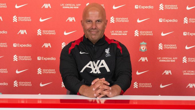 Arne Slot responds to Deco for his wink to Luis Díaz: "I also admire Lamine Yamal and Raphinha"