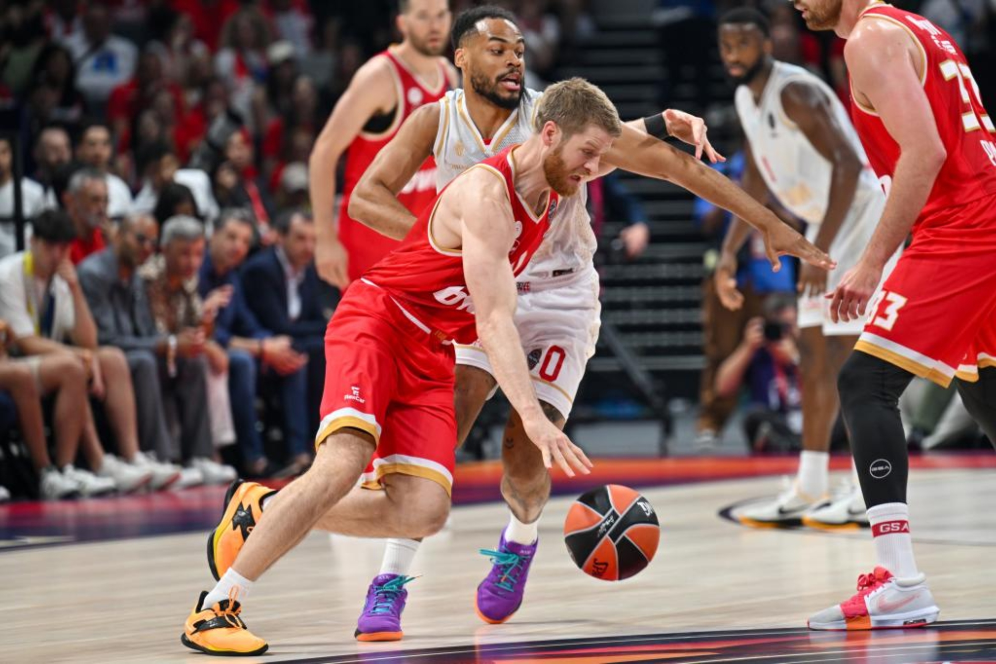 Walkup et Okobo.