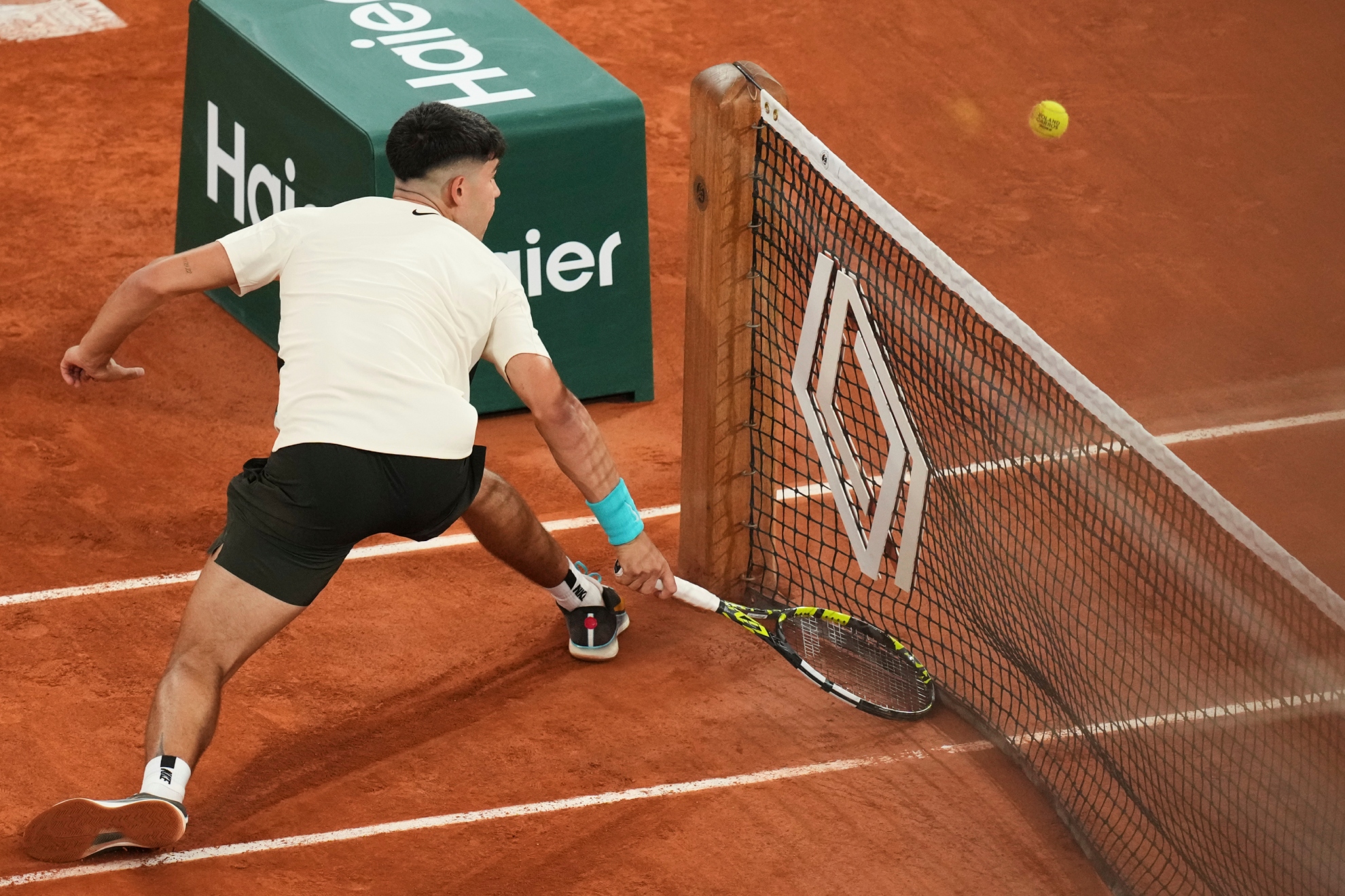 Roland Garros: Carlos Alcaraz se fabrica otro récord: primer tenista de este  siglo en llegar a las 20 victorias en Roland Garros