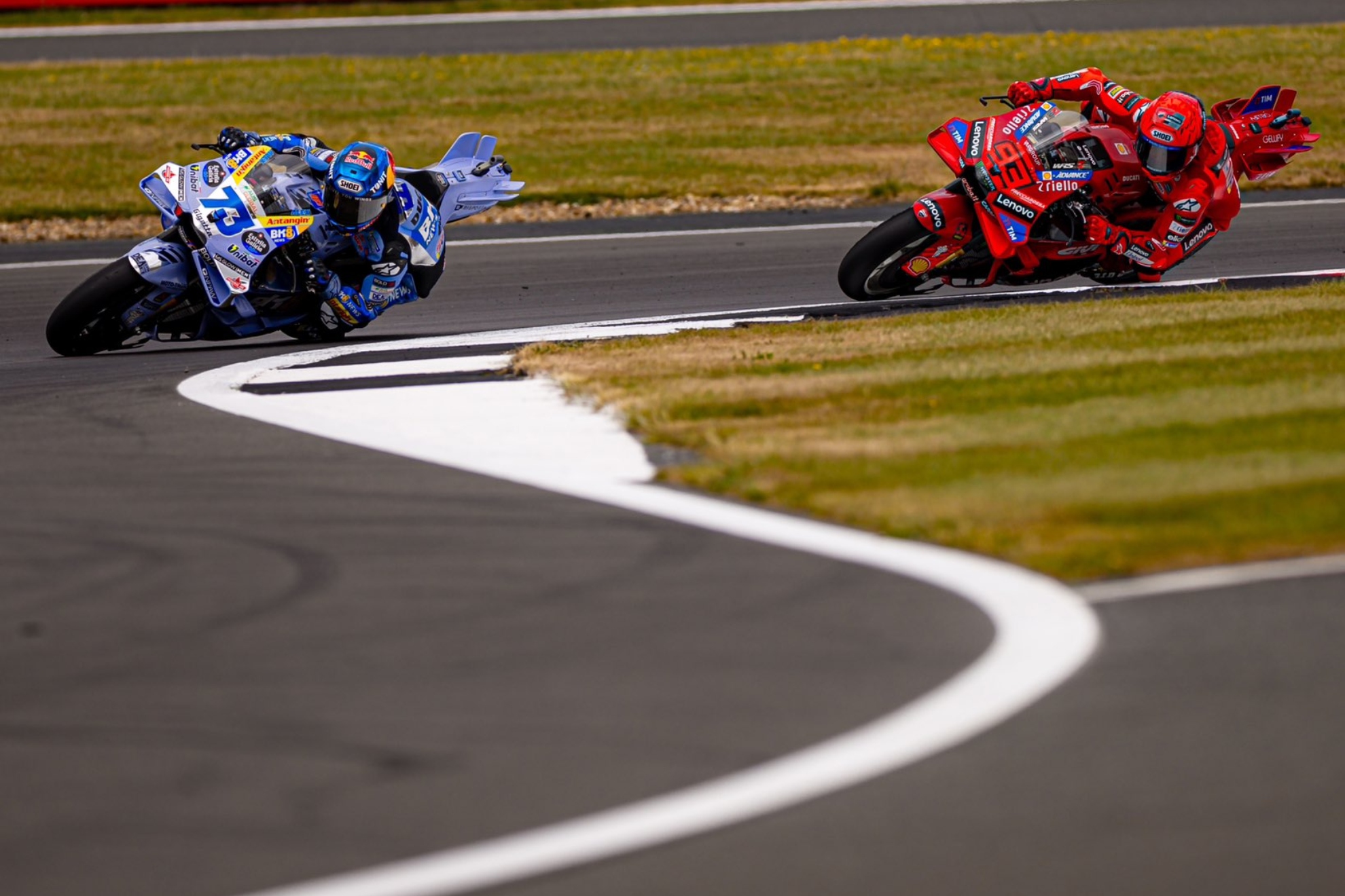 Álex y Marc Márquez, en Silverstone.