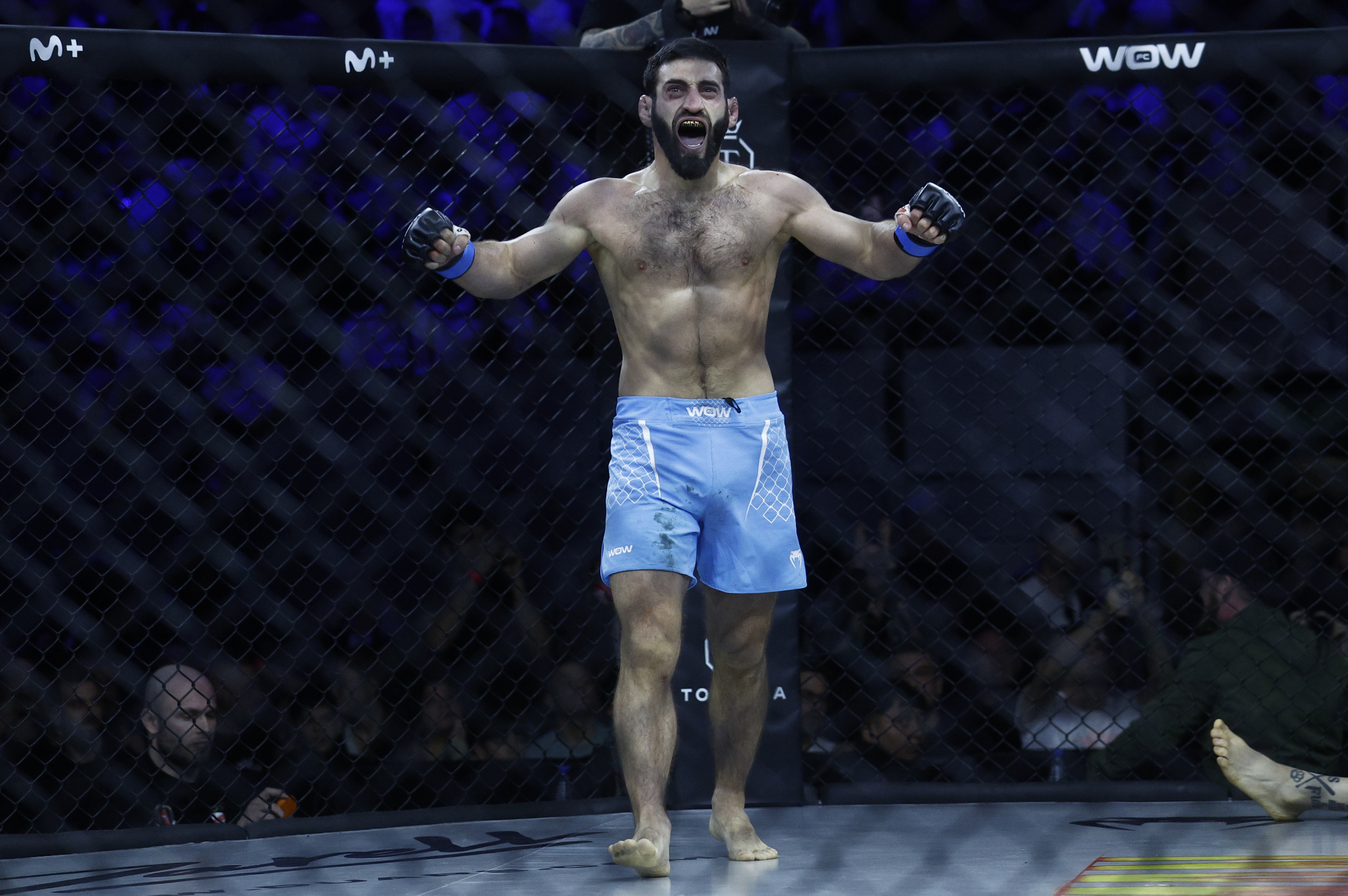 Umakhan Ibragimov se impone ante Colombo en WOW 17.