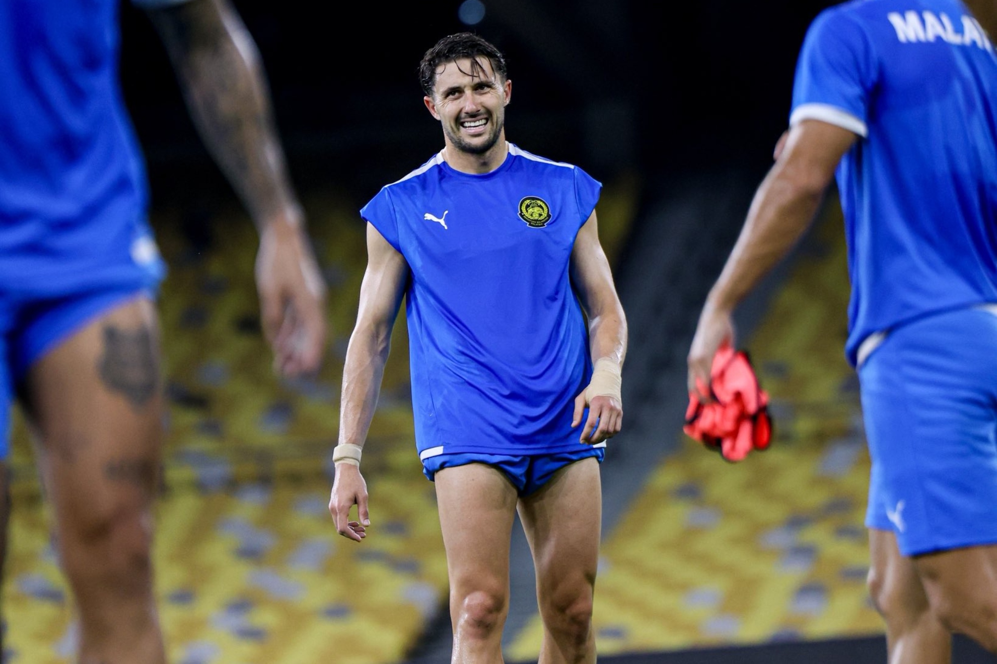 Facu Garcés en un entrenamiento con Malasia.