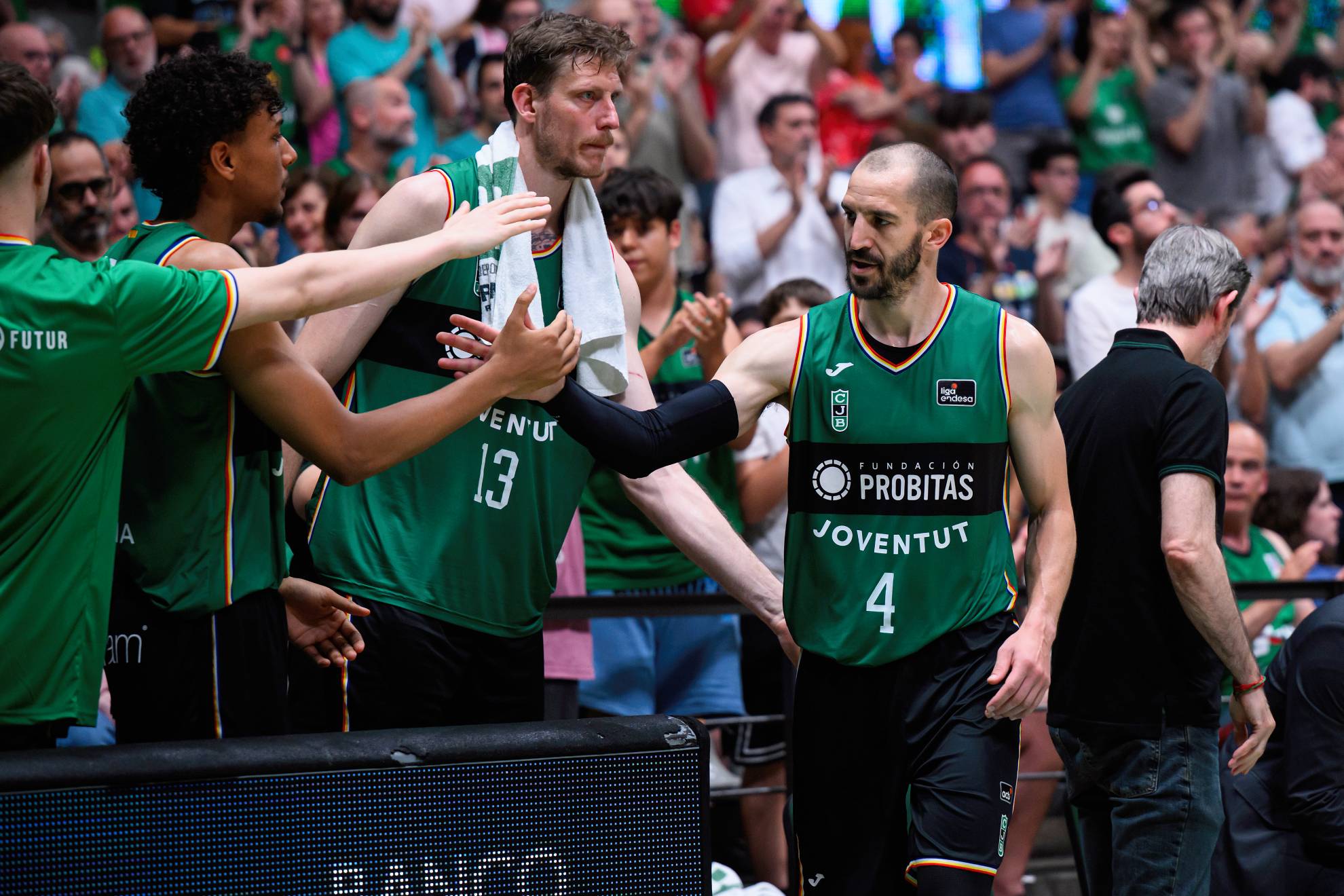 Pau Ribas, au moment d'être remplacé.