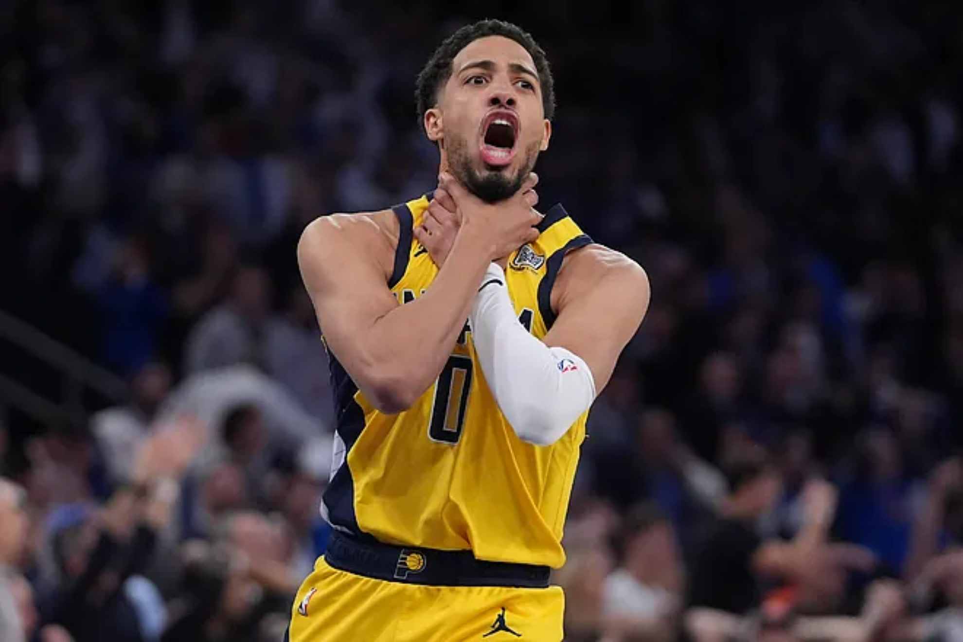 Haliburton celebrating his decisive basket against the Knicks
