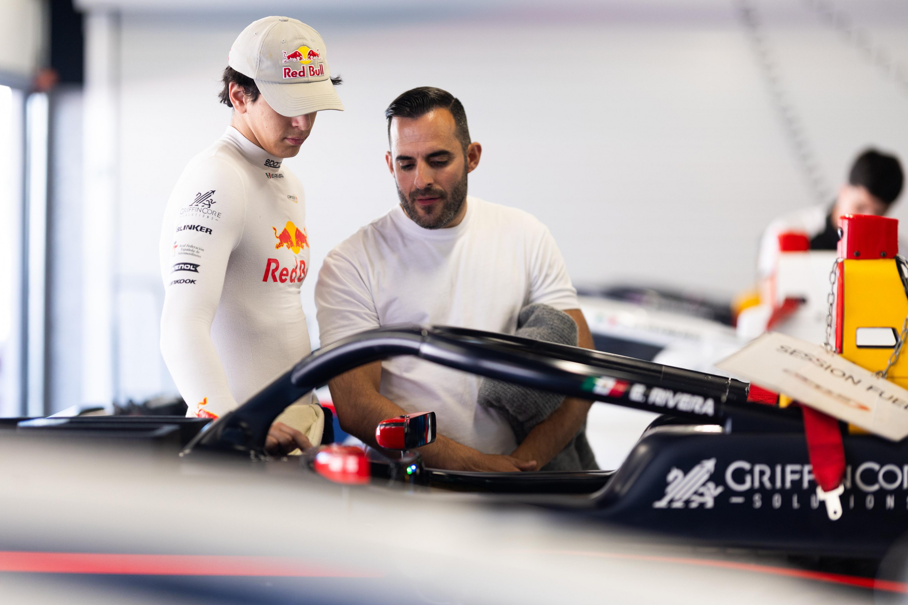 Marco Barba, 'coach' de Red Bull, revela el lado oculto de la F1: “La psicología es el 80% de este deporte, o ganas o te vas a la calle...”